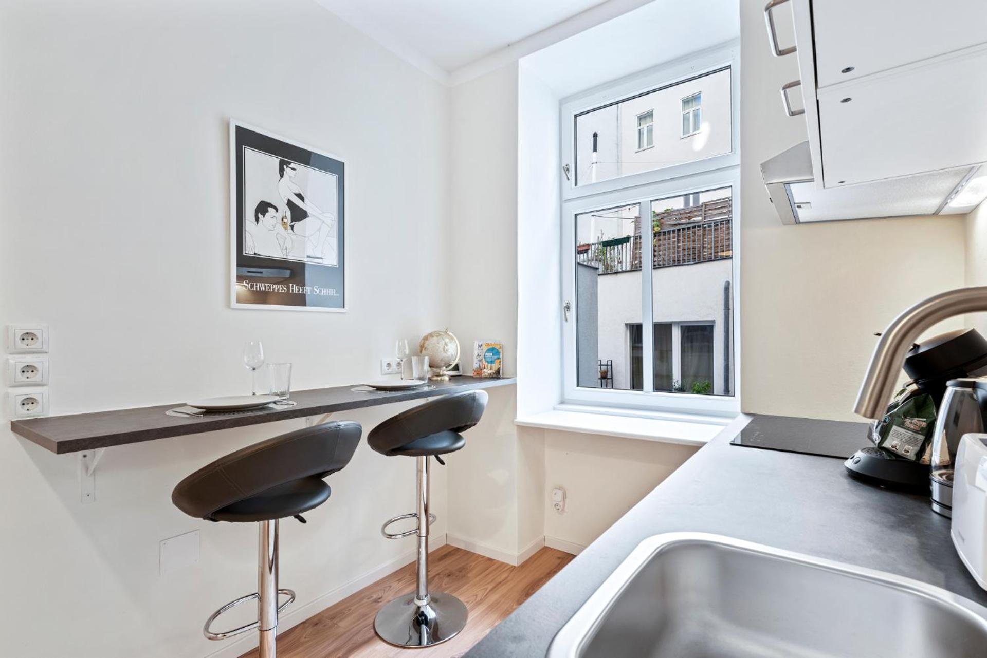 Cozy City Apartment - 15 Min To City-Centre - Contactless 24H Check-In فيينا المظهر الخارجي الصورة
