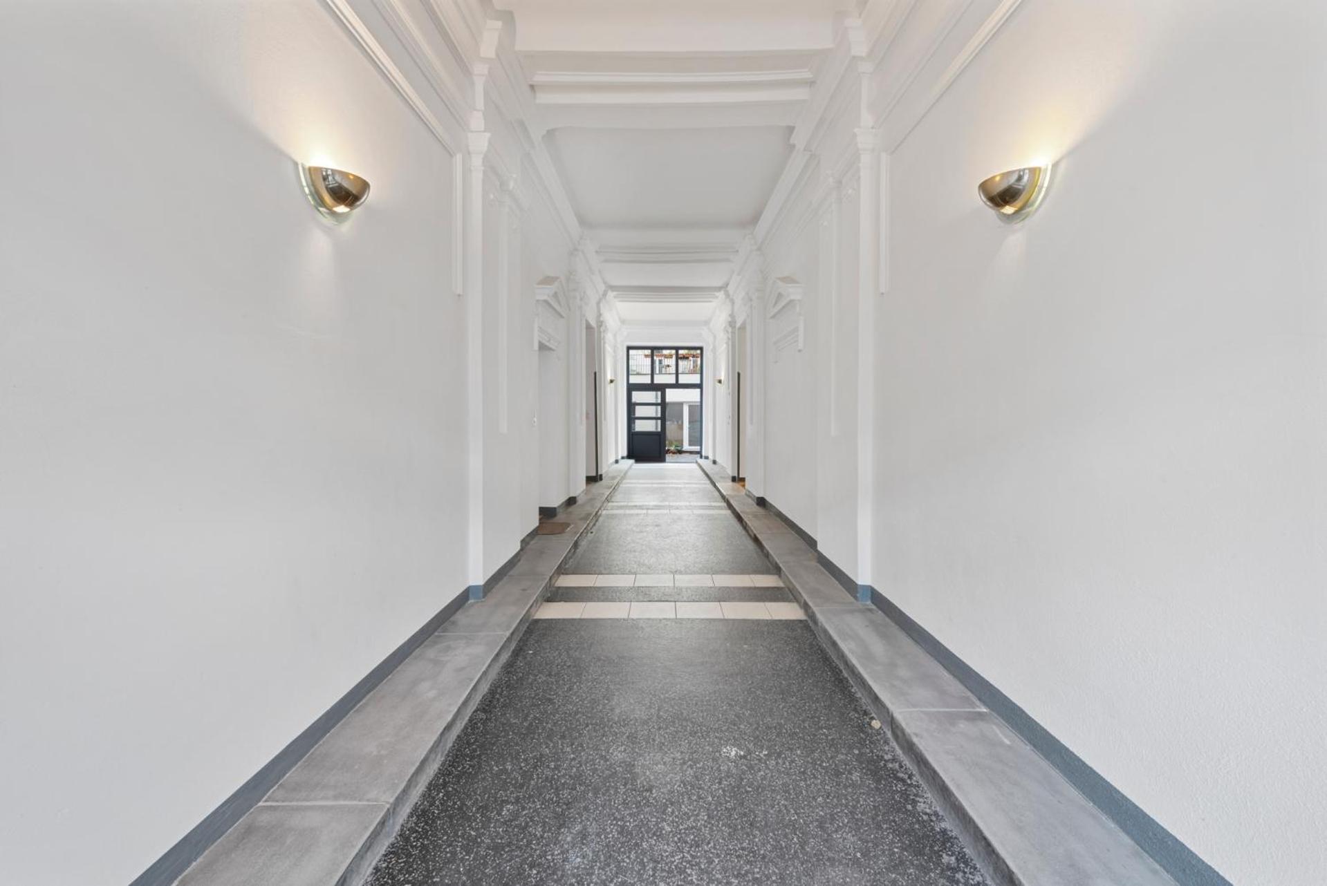 Cozy City Apartment - 15 Min To City-Centre - Contactless 24H Check-In فيينا المظهر الخارجي الصورة